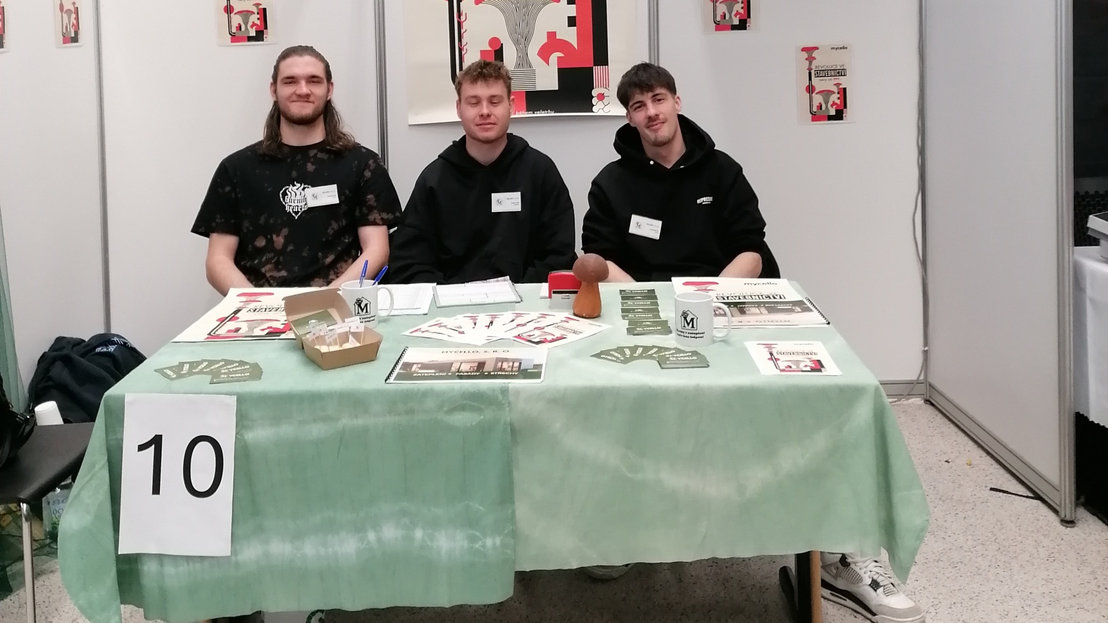 Mezinárodní veletrh fiktivních firem